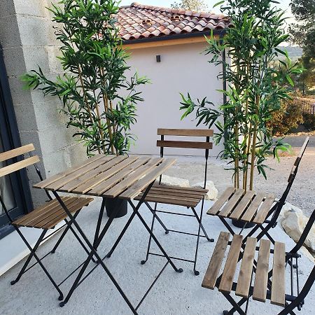 Appartement Bedoin Au Pied Du Mont Ventoux Экстерьер фото